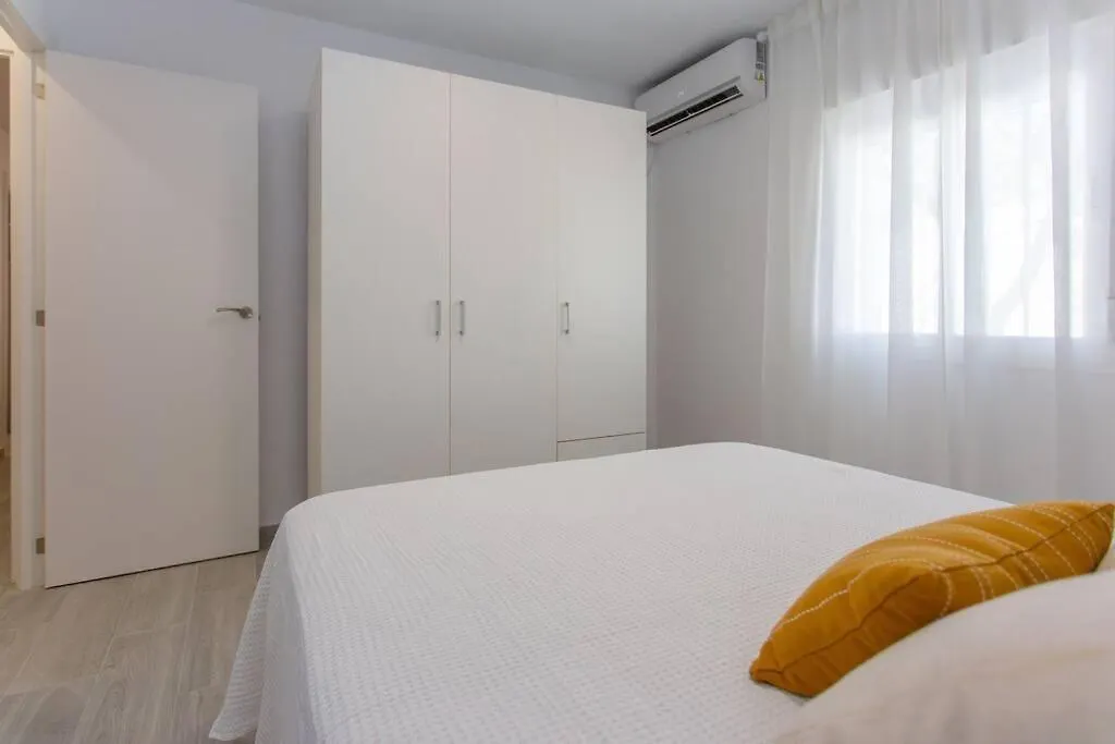 Apartment Wehostcostaluz-Apartamento Las Dunas 2 El Puerto de Santa Maria Spain